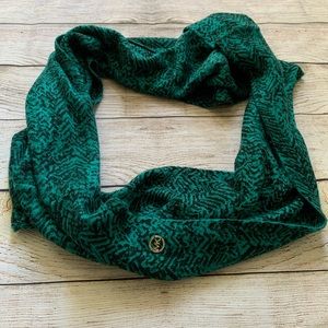 Michael Kors Infinity Scarf